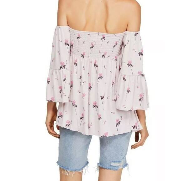 Free People Lana Off‎ The Shoulder Floral Top in Cloud Berry Combo Size S - Picture 2 of 11
